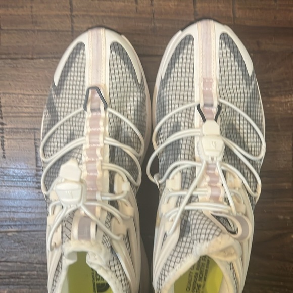 THE NORTH FACE WOMEN'S OXEYE TECH TNF WHITE / TNF BLACK Size 8 NWOB - Picture 10 of 10